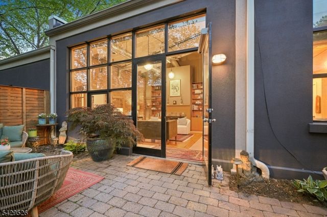 51 Greenwood Ave 1, Montclair Twp., NJ 07042