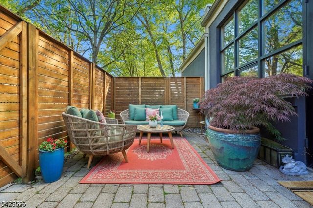 51 Greenwood Ave 1, Montclair Twp., NJ 07042