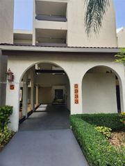 8933 SW 123rd Ct 108, Miami, FL 33186