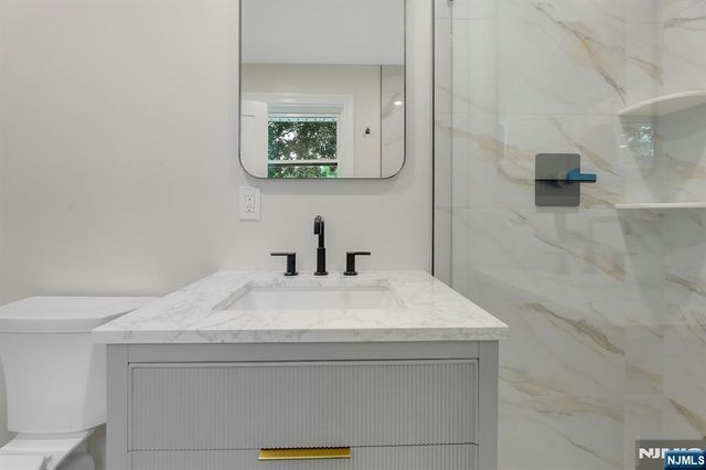 282 Spring Valley Road, Park Ridge, NJ 07656