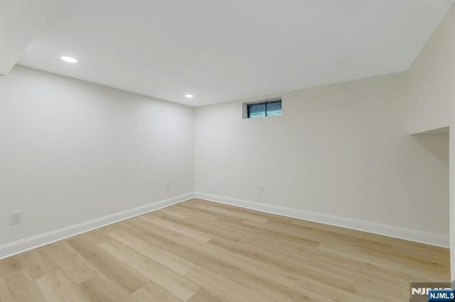 282 Spring Valley Road, Park Ridge, NJ 07656