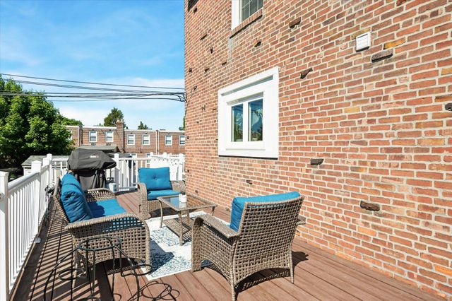 312 WESTPARK LN, Clifton Heights, PA 19018