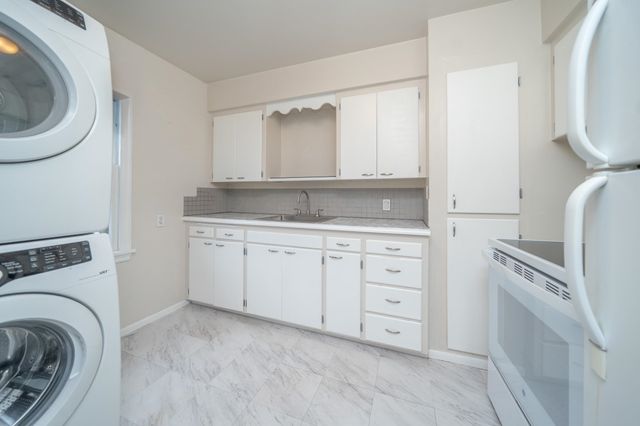 211 E Longfellow Ave, Spokane, WA 99207