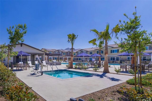 7395 Olive Grove St, Riverside, CA 92507
