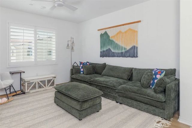 7395 Olive Grove St, Riverside, CA 92507