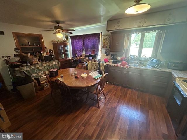 3028 SHARON HILL RD, Dover, DE 19904
