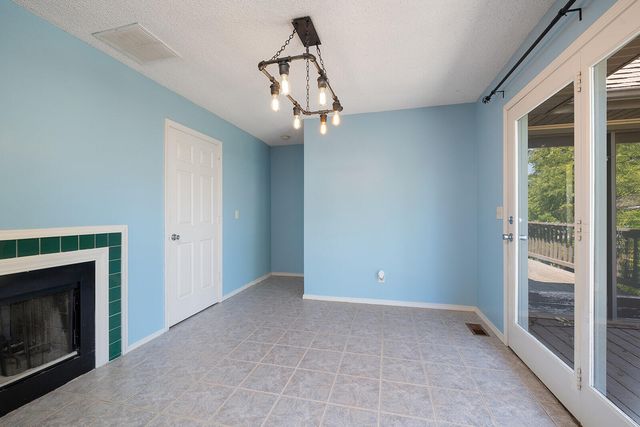 1977 Pointe Royale Drive, Branson, MO 65616