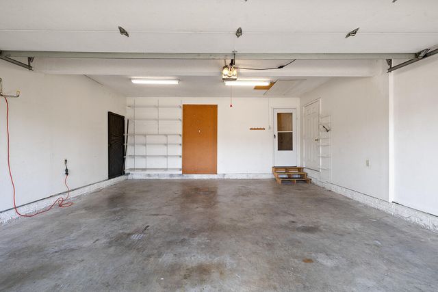 1977 Pointe Royale Drive, Branson, MO 65616