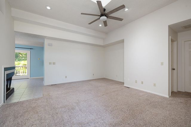 1977 Pointe Royale Drive, Branson, MO 65616