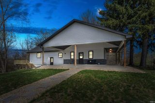 57845 Crumstown Highway, South Bend, IN 46619