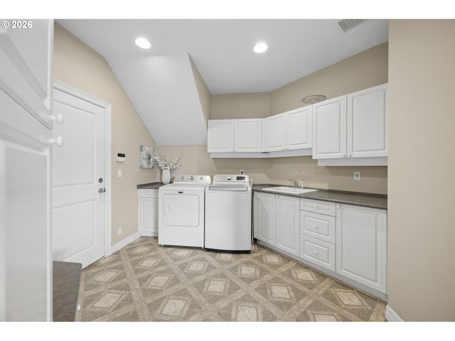 9835 Se 362ND Ave, Boring, OR 97009