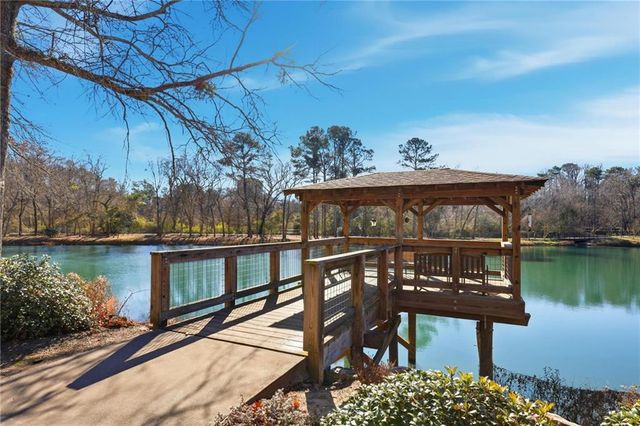 1800 Clairmont Lake 719, Decatur, GA 30033