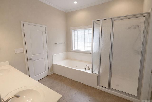 24 Wellington Colony Drive, Little Rock, AR 72211