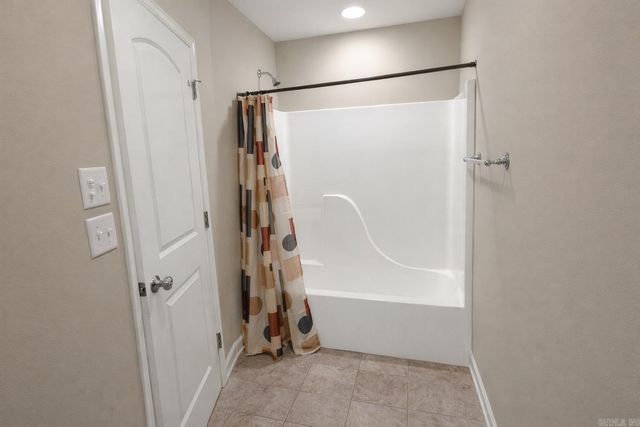 24 Wellington Colony Drive, Little Rock, AR 72211