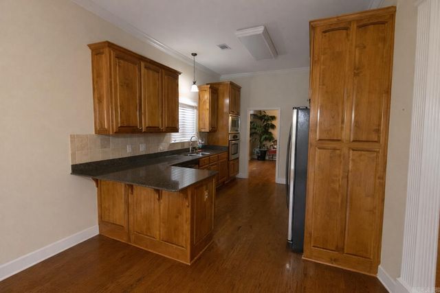 24 Wellington Colony Drive, Little Rock, AR 72211