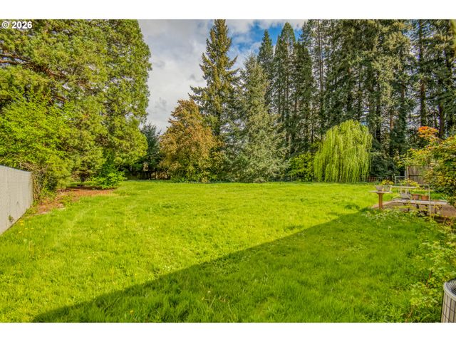 20100 Sw BOONES FERRY Rd, Tualatin, OR 97062