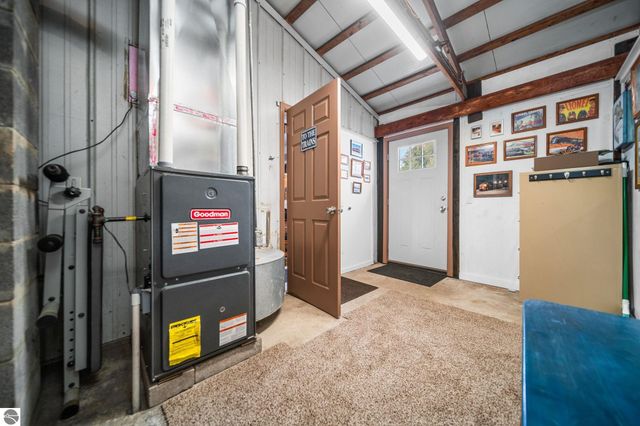 9125 Ayers Road, Williamsburg, MI 49690