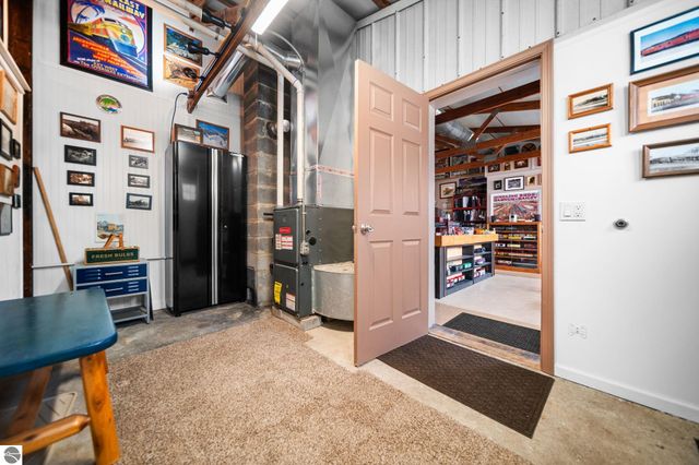 9125 Ayers Road, Williamsburg, MI 49690