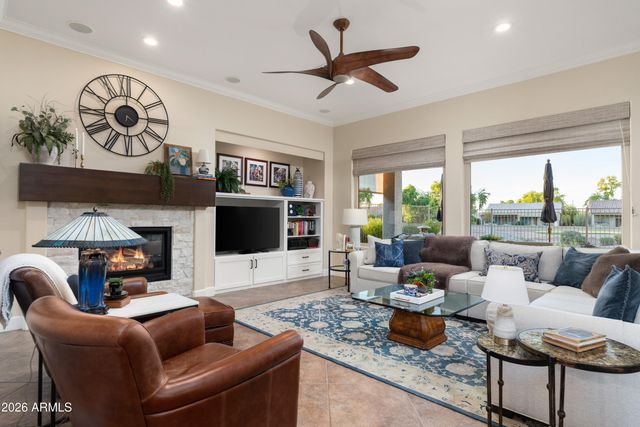 4196 E NIGHTINGALE Lane, Gilbert, AZ 85298