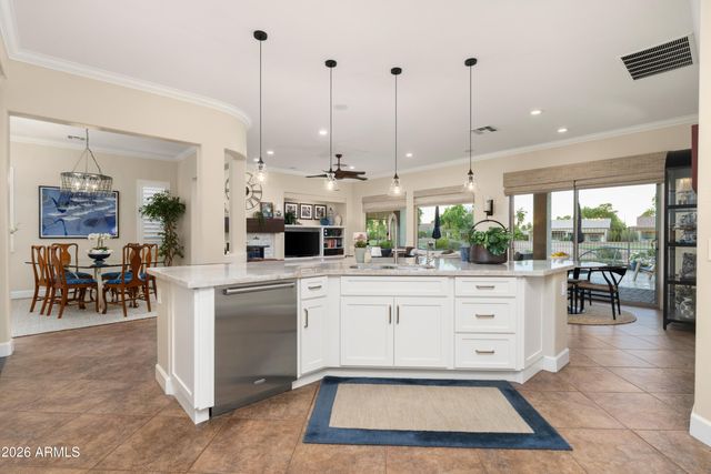 4196 E NIGHTINGALE Lane, Gilbert, AZ 85298