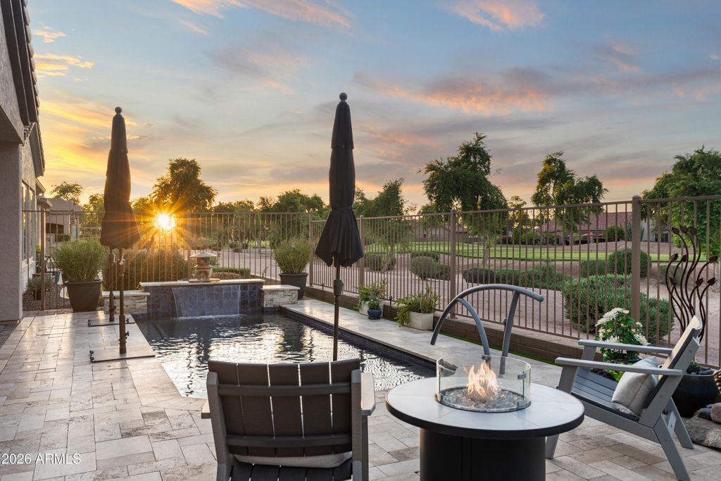 4196 E NIGHTINGALE Lane, Gilbert, AZ 85298 — photo 2