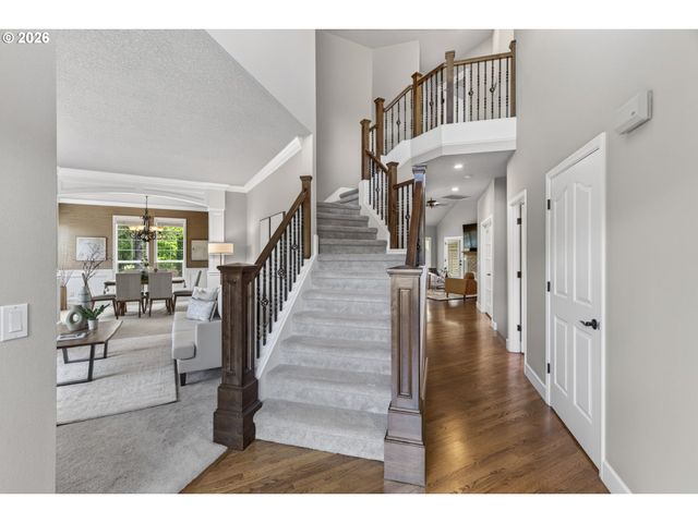 13643 Sw CHARLESTON Ln, Portland, OR 97224