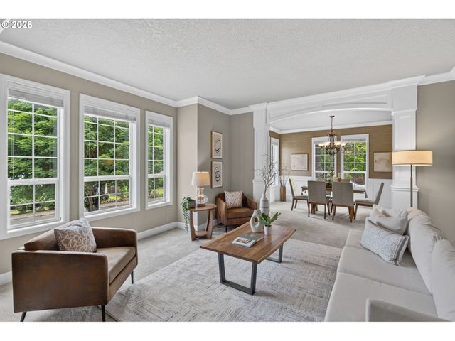 13643 Sw CHARLESTON Ln, Portland, OR 97224