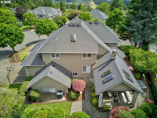 13643 Sw CHARLESTON Ln, Portland, OR 97224