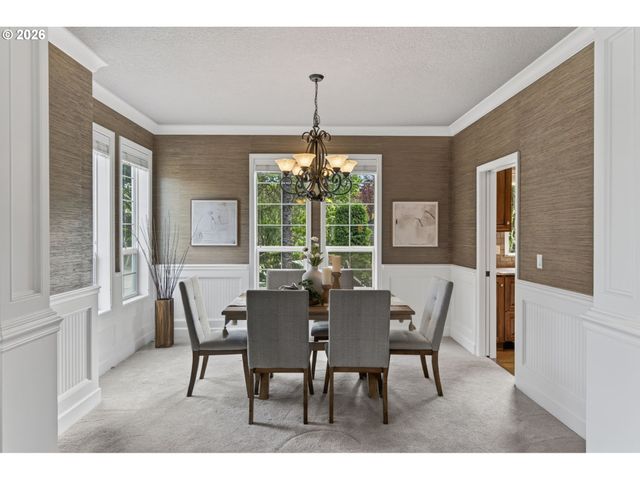 13643 Sw CHARLESTON Ln, Portland, OR 97224