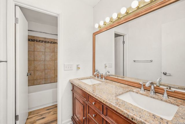 12710 La Quinta, San Antonio, TX 78233