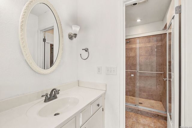 12710 La Quinta, San Antonio, TX 78233