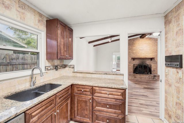 12710 La Quinta, San Antonio, TX 78233