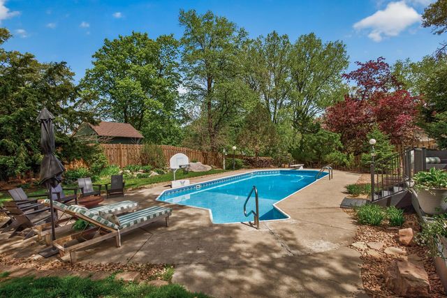 6437 134th Street W, Apple Valley, MN 55124