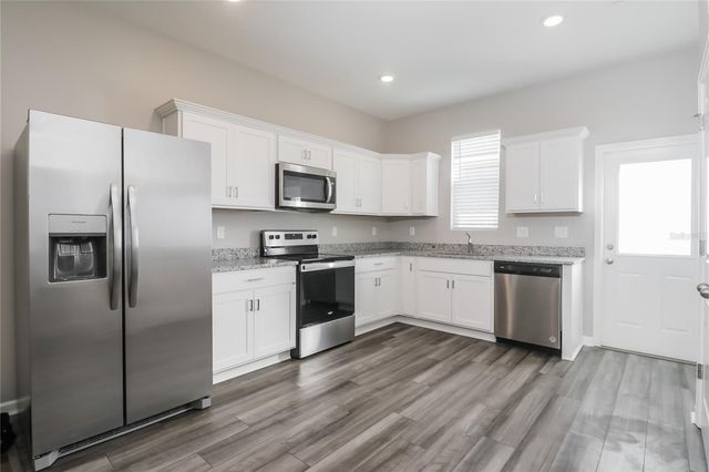 35483 EASTBROOK AVENUE, Zephyrhills, FL 33541