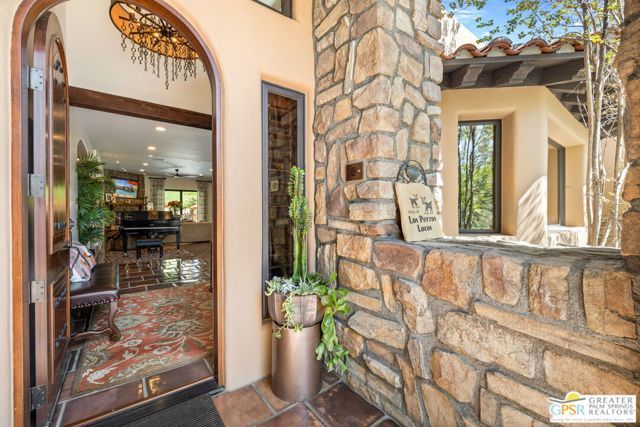 248 E Palo Verde Avenue, Palm Springs, CA 92264