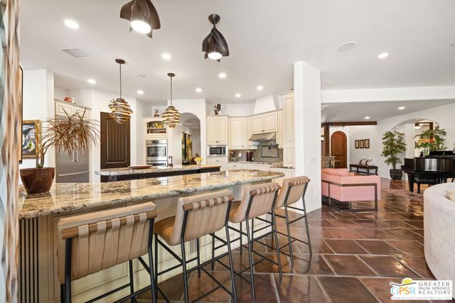 248 E Palo Verde Avenue, Palm Springs, CA 92264