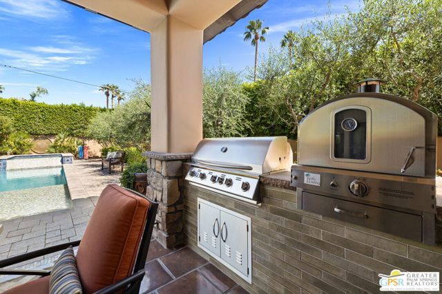 248 E Palo Verde Avenue, Palm Springs, CA 92264