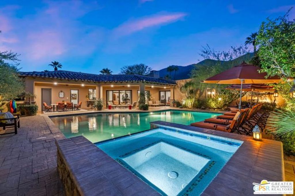 248 E Palo Verde Avenue, Palm Springs, CA 92264