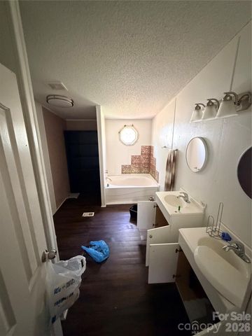 112 Duff Street, Gastonia, NC 28054