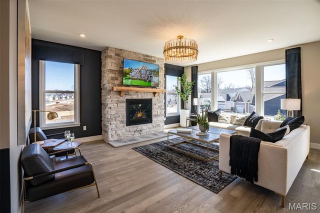 6700 Preservation Parkway, Affton, MO 63123