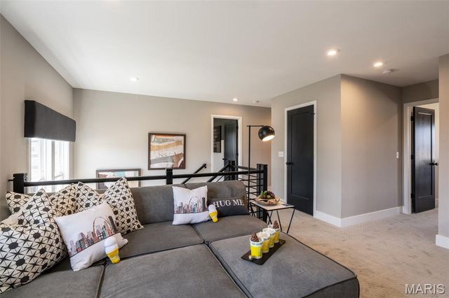 6700 Preservation Parkway, Affton, MO 63123