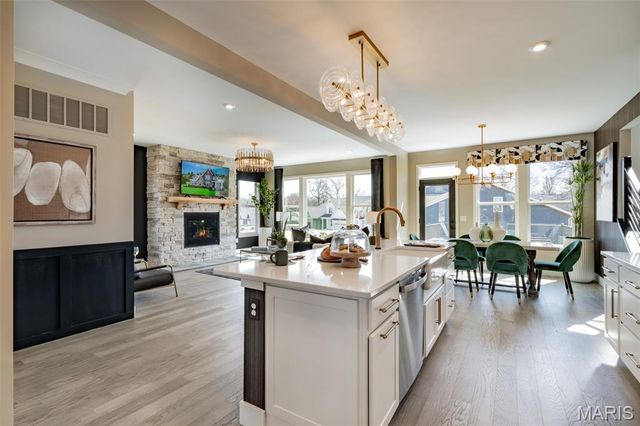 6700 Preservation Parkway, Affton, MO 63123