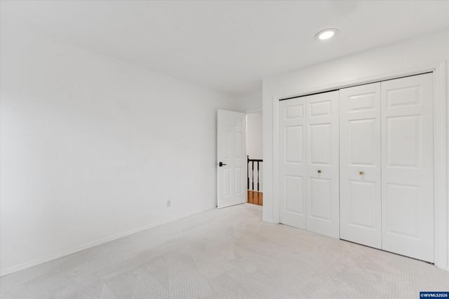 10173 SW Concho Ct, Tualatin, OR 97062