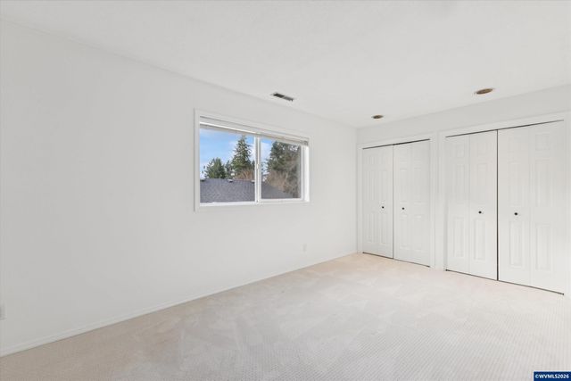 10173 SW Concho Ct, Tualatin, OR 97062