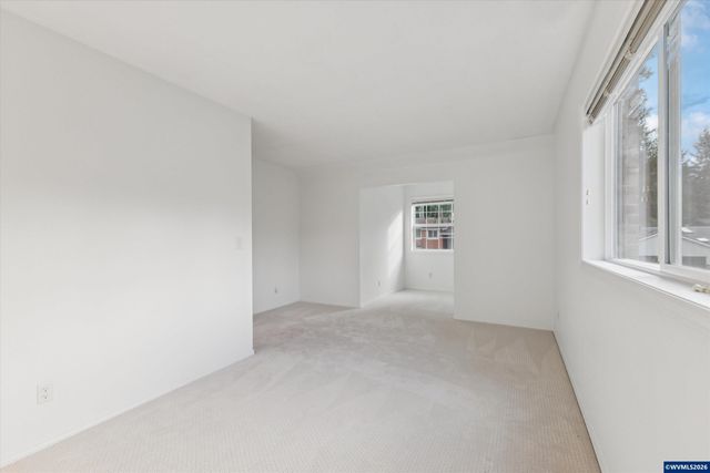 10173 SW Concho Ct, Tualatin, OR 97062