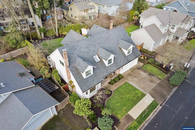 10173 SW Concho Ct, Tualatin, OR 97062