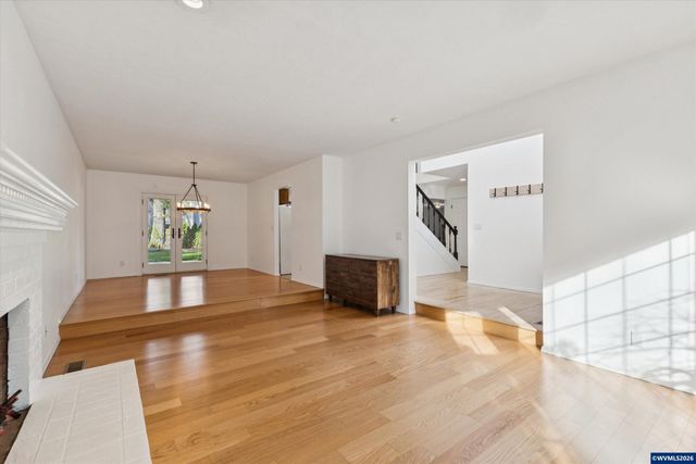 10173 SW Concho Ct, Tualatin, OR 97062