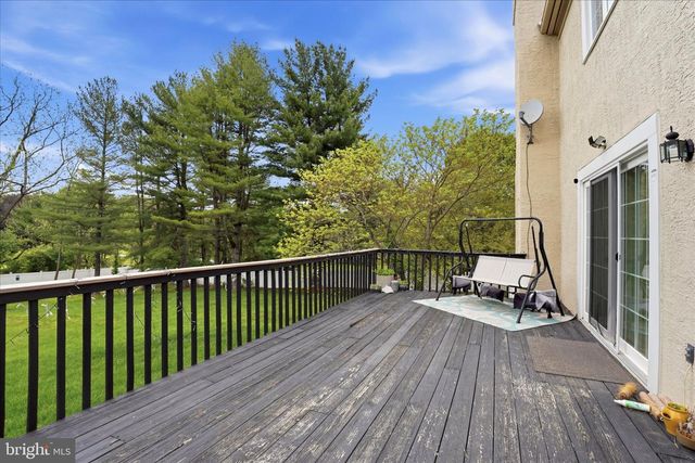 1103 CLOVER HILL DR, West Chester, PA 19382