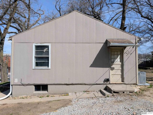 207 S 6th Street, Plattsmouth, NE 68048