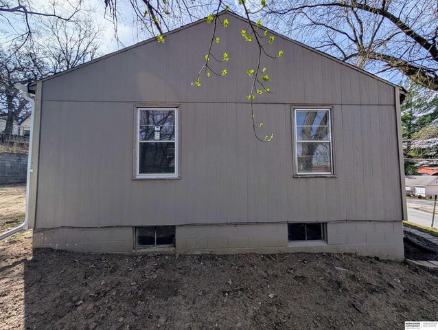 207 S 6th Street, Plattsmouth, NE 68048